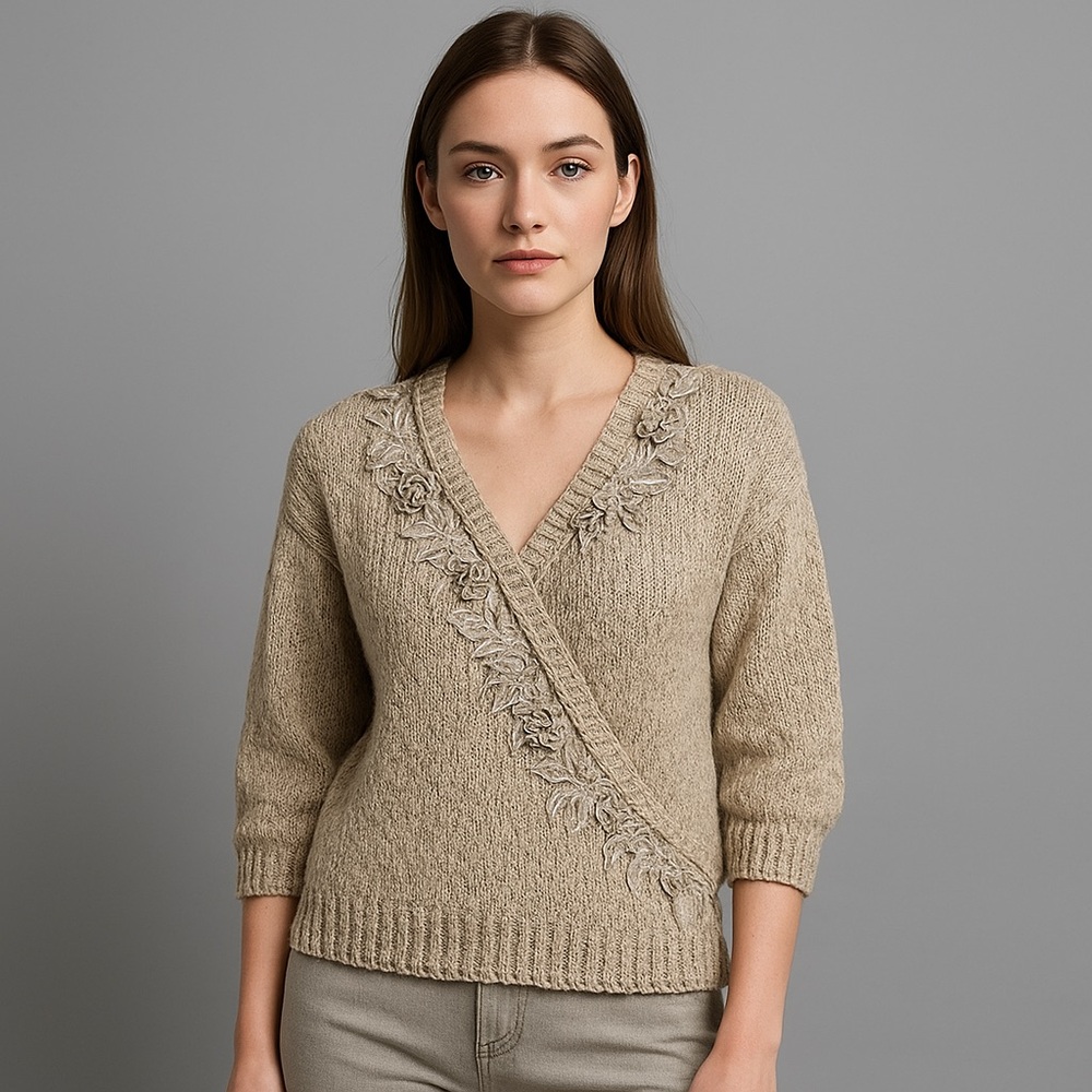 ✨ Vintage-Inspired Wrap Knit w/ Floral Embroidery – Bonnie & Bill‎ | S